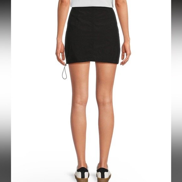 Gianni Bini Freya Nylon Cargo Skirt - Picture 2 of 7